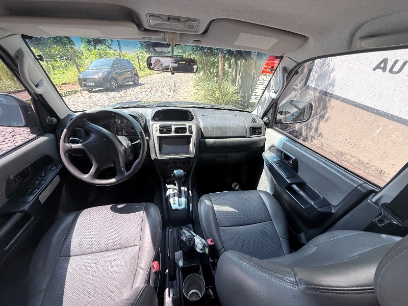 MITSUBISHI PAJERO TR4 2.0 4X4 16V 2004/2004 ELY AUTOMÓVEIS LAJEADO / Carros no Vale
