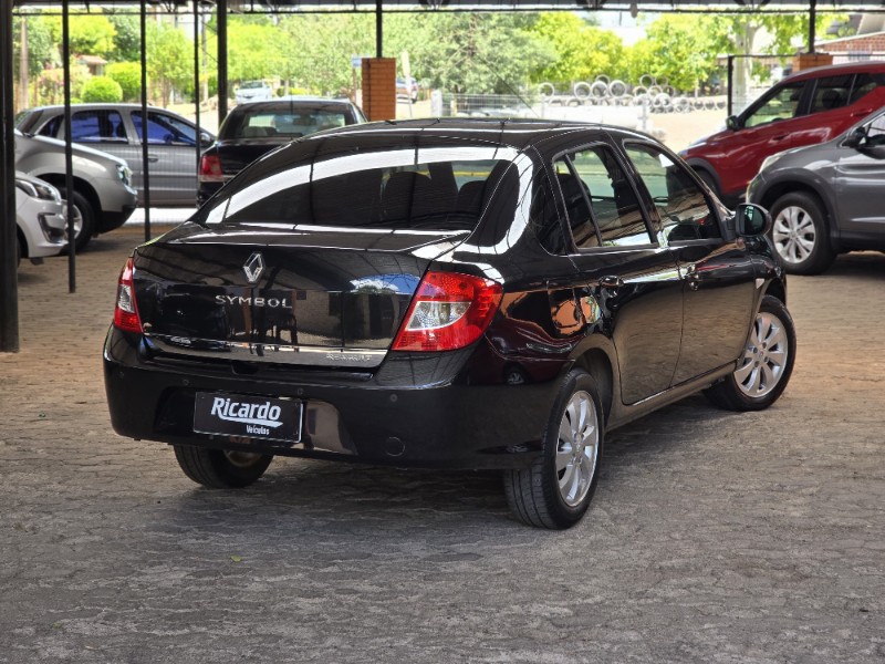 RENAULT SYMBOL PRIVILEGE 1.6 2013/2013 RICARDO VEÍCULOS TEUTÔNIA / Carros no Vale