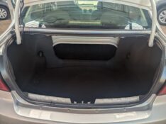 CHEVROLET PRISMA SED. LT 1.4 8V FLEXPOWER 4P 2011/2012 RICARDO VEÍCULOS TEUTÔNIA / Carros no Vale