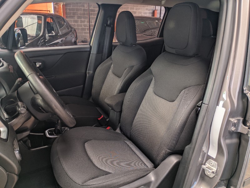 JEEP RENEGADE 1.8 16V FLEX 4P MANUAL 2018/2019 RICARDO VEÍCULOS TEUTÔNIA / Carros no Vale