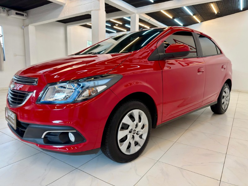 CHEVROLET ONIX LT 1.4 8V 2014/2014 LUCAS AUTOMÓVEIS BOM RETIRO DO SUL / Carros no Vale