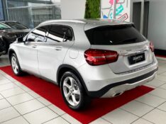 MERCEDES-BENZ GLA 200 ADVANCE 1.6/1.6 TB 16V FLEX AUT. 2019/2019 DUARTE VEÍCULOS PORTO ALEGRE / Carros no Vale