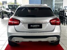 MERCEDES-BENZ GLA 200 ADVANCE 1.6/1.6 TB 16V FLEX AUT. 2019/2019 DUARTE VEÍCULOS PORTO ALEGRE / Carros no Vale