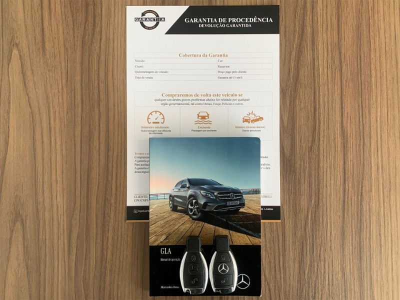 MERCEDES-BENZ GLA 200 ADVANCE 1.6/1.6 TB 16V FLEX AUT. 2019/2019 DUARTE VEÍCULOS PORTO ALEGRE / Carros no Vale