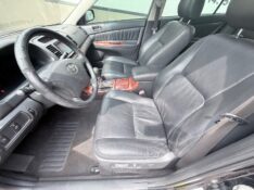 TOYOTA CAMRY 3.0 XLE V6 24V 2005/2006 ELY AUTOMÓVEIS LAJEADO / Carros no Vale