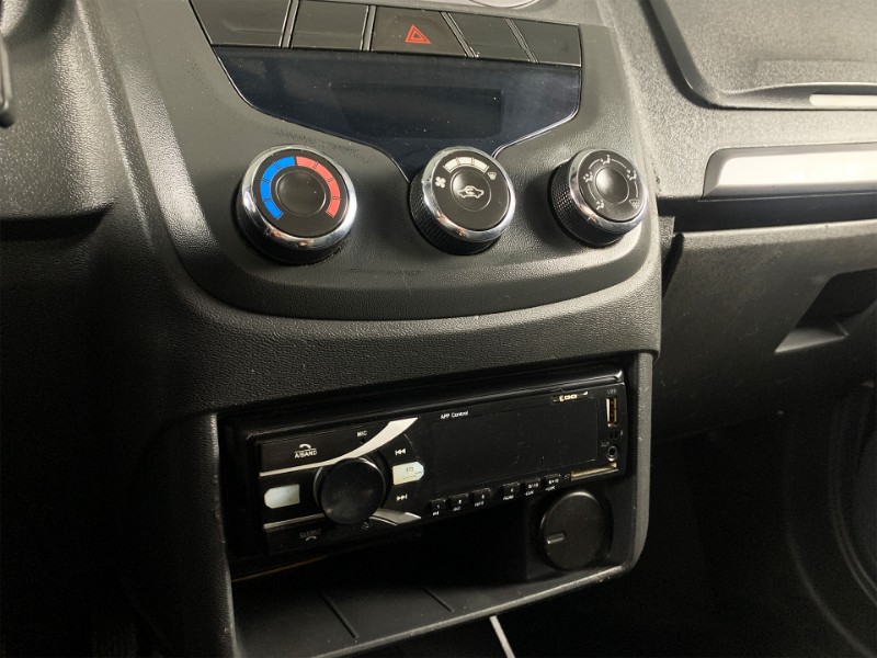 CHEVROLET MONTANA LS 1.4 ECONOFLEX 8V 2P 2013/2013 DUARTE VEÍCULOS PORTO ALEGRE / Carros no Vale