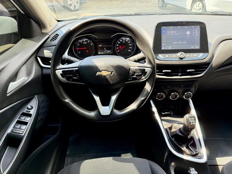 CHEVROLET ONIX HATCH LT 1.0 8V FLEXPOWER 5P MEC. /2023 AR MULTIMARCAS VENÂNCIO AIRES / Carros no Vale