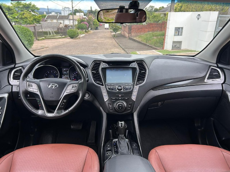 HYUNDAI SANTA FÉ GLS 3.3 V6 2014/2014 LS MULTIMARCAS VENÂNCIO AIRES / Carros no Vale