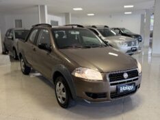 FIAT STRADA 1.4 MPI WORKING CD 8V FLEX 2P MANUAL 2012/2013 MALAGGI VEÍCULOS ENCANTADO / Carros no Vale