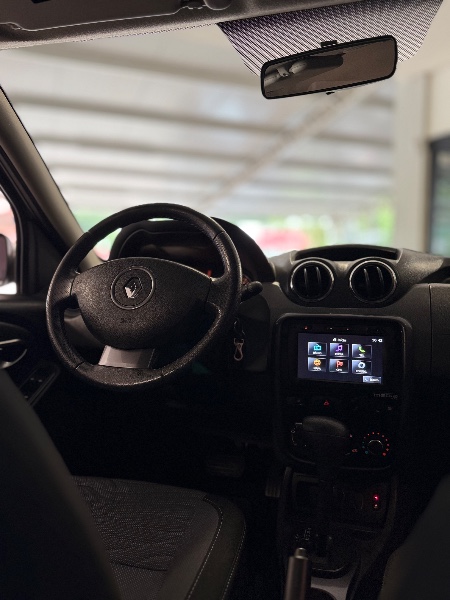 RENAULT DUSTER 2.0 DYNAMIQUE 16V 2015 2014/2015 MALAGGI VEÍCULOS ENCANTADO / Carros no Vale