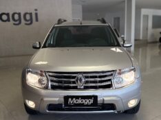 RENAULT DUSTER 2.0 DYNAMIQUE 16V 2015 2014/2015 MALAGGI VEÍCULOS ENCANTADO / Carros no Vale