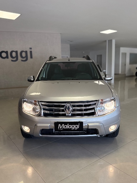 RENAULT DUSTER 2.0 DYNAMIQUE 16V 2015 2014/2015 MALAGGI VEÍCULOS ENCANTADO / Carros no Vale