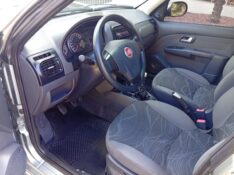FIAT SIENA EL 1.4 FLEX 2013/2014 ALTERNATIVA VEÍCULOS LAJEADO / Carros no Vale