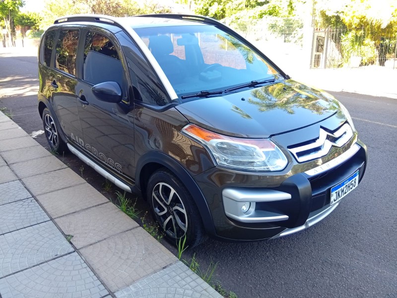 CITROEN AIRCROSS GLX 1.6 2013/2014 ALTERNATIVA VEÍCULOS LAJEADO / Carros no Vale