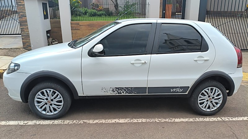 FIAT PALIO 1.0 FIRE WAY 8V 2014/2015 ADRIANO VEÍCULOS CRUZEIRO DO SUL / Carros no Vale