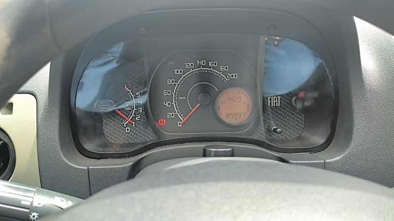 FIAT PALIO 1.0 FIRE WAY 8V 2014/2015 ADRIANO VEÍCULOS CRUZEIRO DO SUL / Carros no Vale