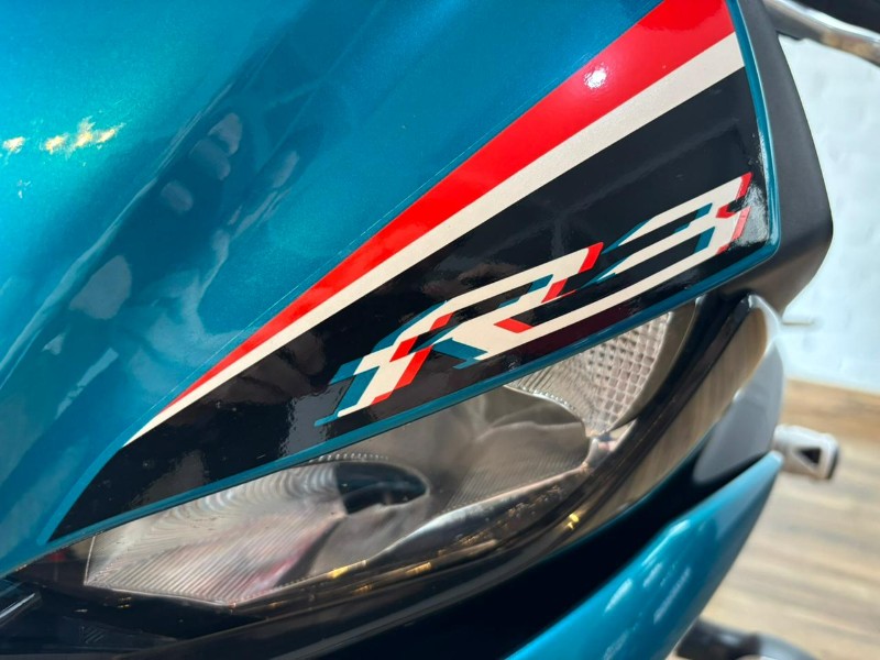 YAMAHA YZF-R3 /2022 RT 811 VEÍCULOS ARROIO DO MEIO / Carros no Vale