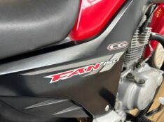 HONDA MOTOS CG 150 FAN ESDI /2015 RT 811 VEÍCULOS ARROIO DO MEIO / Carros no Vale