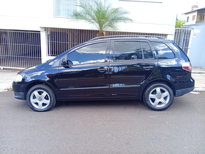 VOLKSWAGEN SPACEFOX COMFORT 1.6 2006/2007 ALTERNATIVA VEÍCULOS LAJEADO / Carros no Vale