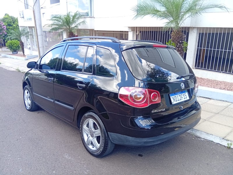 VOLKSWAGEN SPACEFOX COMFORT 1.6 2006/2007 ALTERNATIVA VEÍCULOS LAJEADO / Carros no Vale