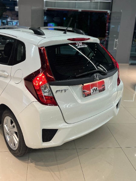 HONDA FIT 1.5 LX 16V 2015/2015 JM AUTOMÓVEIS VENÂNCIO AIRES / Carros no Vale