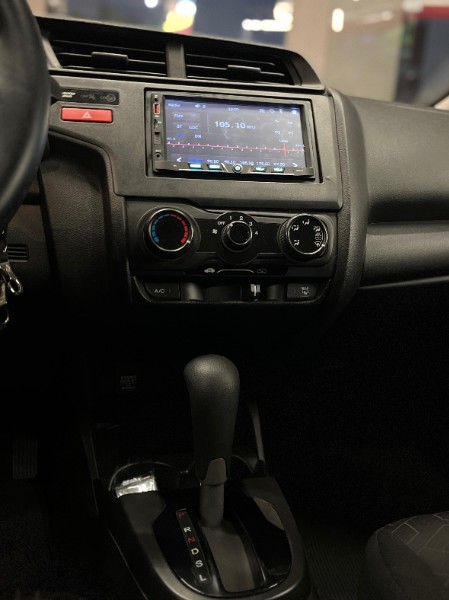 HONDA FIT 1.5 LX 16V 2015/2015 JM AUTOMÓVEIS VENÂNCIO AIRES / Carros no Vale