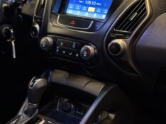 HYUNDAI IX35 2.0 16V 2WD 2016/2017 JM AUTOMÓVEIS VENÂNCIO AIRES / Carros no Vale