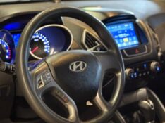HYUNDAI IX35 2.0 16V 2WD 2016/2017 JM AUTOMÓVEIS VENÂNCIO AIRES / Carros no Vale