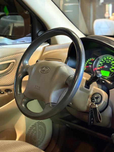 HYUNDAI TUCSON 2.0 2009/2010 JM AUTOMÓVEIS VENÂNCIO AIRES / Carros no Vale