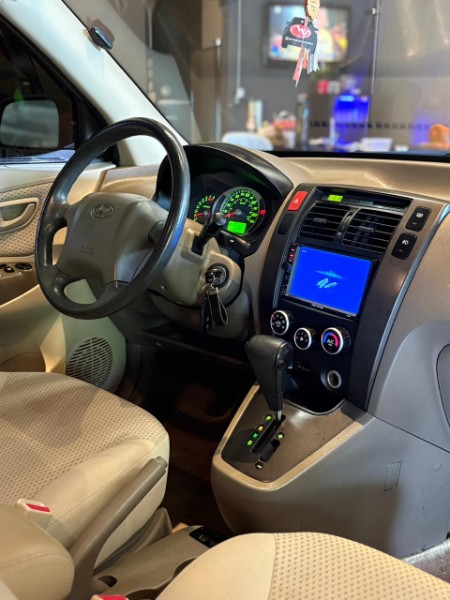 HYUNDAI TUCSON 2.0 2009/2010 JM AUTOMÓVEIS VENÂNCIO AIRES / Carros no Vale