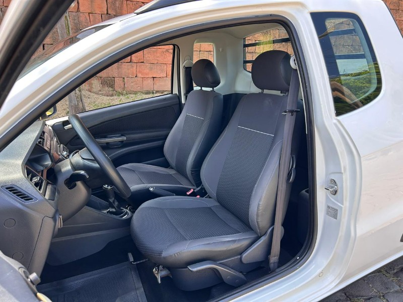 VOLKSWAGEN SAVEIRO TRENDLINE 1.6 T.FLEX 8V CE 2017/2017 LS MULTIMARCAS VENÂNCIO AIRES / Carros no Vale