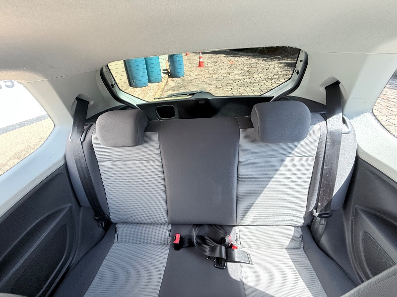 VOLKSWAGEN UP! 1.0 MPI TAKE 12V 2017/2017 ELY AUTOMÓVEIS LAJEADO / Carros no Vale