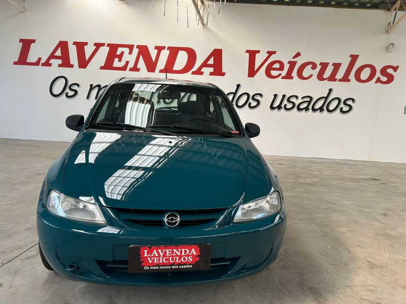 CHEVROLET CELTA 1.0 2002/2002 LAVENDA VEÍCULOS ARROIO DO MEIO / Carros no Vale
