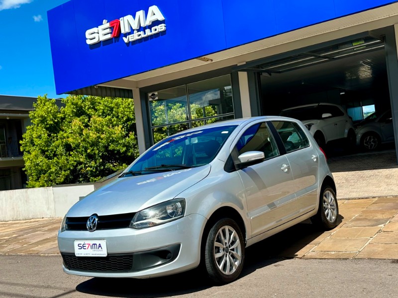 VOLKSWAGEN FOX 1.0 2013/2013 SÉTIMA VEÍCULOS GUAPORÉ / Carros no Vale