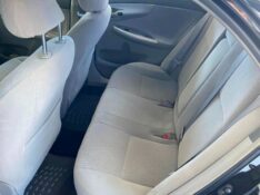 TOYOTA COROLLA GLI 1.8 2010/2011 SÉTIMA VEÍCULOS GUAPORÉ / Carros no Vale