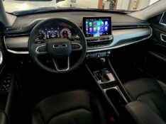 JEEP COMPASS LONGITUDE T270 2022/2023 SÉTIMA VEÍCULOS GUAPORÉ / Carros no Vale