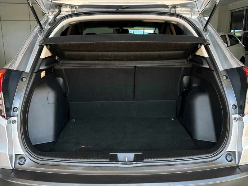 HONDA HR-V EX 1.8 2019/2020 SÉTIMA VEÍCULOS GUAPORÉ / Carros no Vale