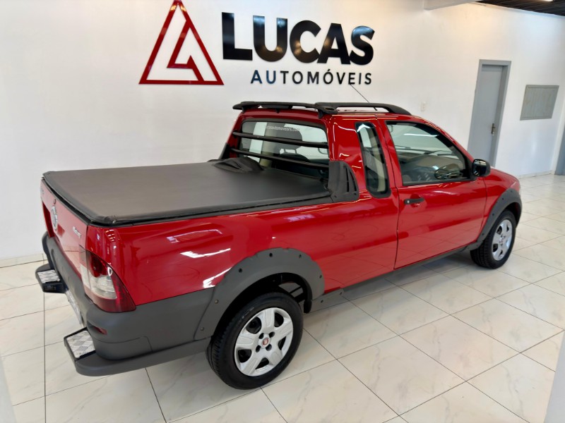 FIAT STRADA 1.4 WORKING 8V 2013/2013 LUCAS AUTOMÓVEIS BOM RETIRO DO SUL / Carros no Vale
