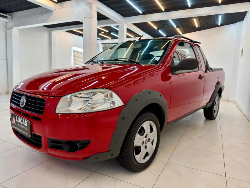 FIAT STRADA 1.4 WORKING 8V 2013/2013 LUCAS AUTOMÓVEIS BOM RETIRO DO SUL / Carros no Vale