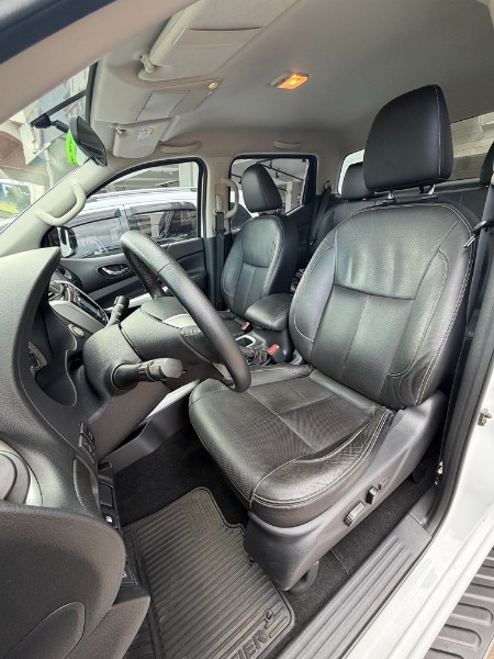 NISSAN FRONTIER LE CD 4X4 2.3 BI-TB DIESEL AUT. 2018/2018 BOSCO AUTOMÓVEIS GUAPORÉ / Carros no Vale NISSAN FRONTIER LE CD 4X4 2.3 BI-TB DIESEL AUT. 2018/2018 BOSCO AUTOMÓVEIS GUAPORÉ / Carros no Vale