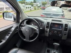NISSAN FRONTIER SL CD 4X4 2.5TB DIESEL AUT 2015/2015 BOSCO AUTOMÓVEIS GUAPORÉ / Carros no Vale