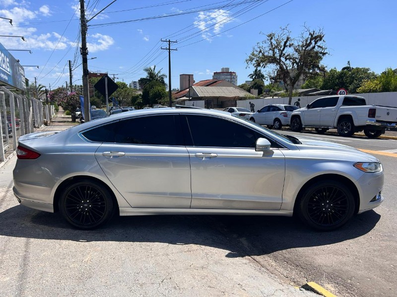 FORD FUSION TITANIUM 2.0 GTDI ECO AWD AUT 2015/2015 LS MULTIMARCAS VENÂNCIO AIRES / Carros no Vale