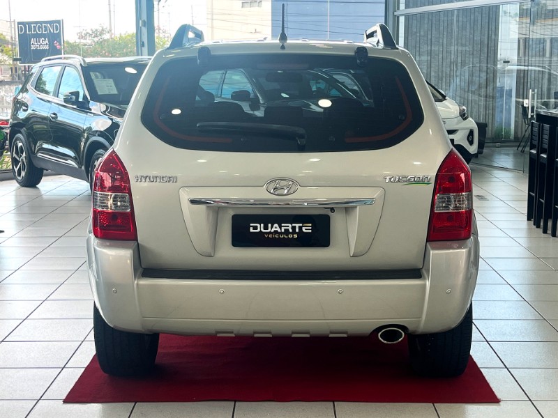 HYUNDAI TUCSON GLS 2.0 16V AUT. 2012/2013 DUARTE VEÍCULOS PORTO ALEGRE / Carros no Vale