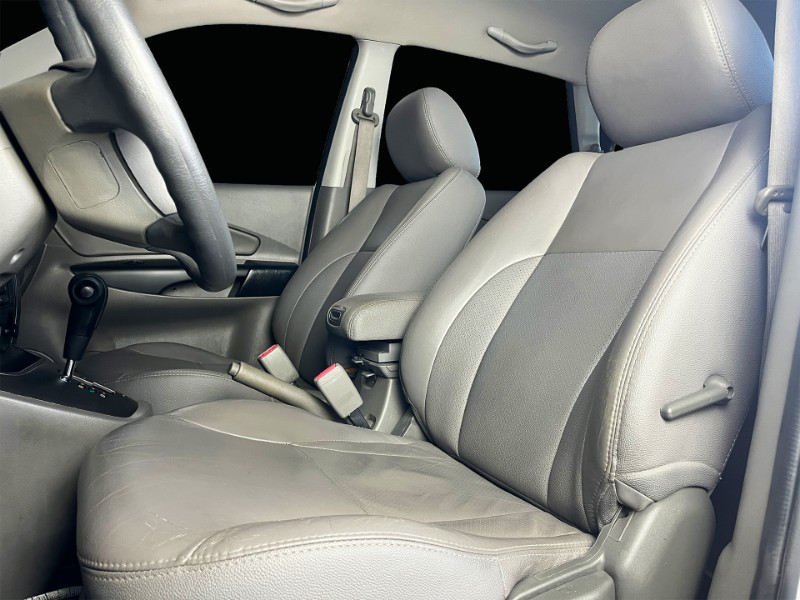 HYUNDAI TUCSON GLS 2.0 16V AUT. 2012/2013 DUARTE VEÍCULOS PORTO ALEGRE / Carros no Vale