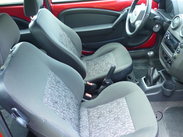 FORD KA 1.0 8V 2011 2011/2011 PREMIUM AUTOMÓVEIS ARROIO DO MEIO / Carros no Vale