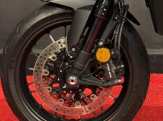 HONDA MOTOS CB 1000R /2022 EXCLUSIVO VEÍCULOS SANTA CRUZ DO SUL / Carros no Vale