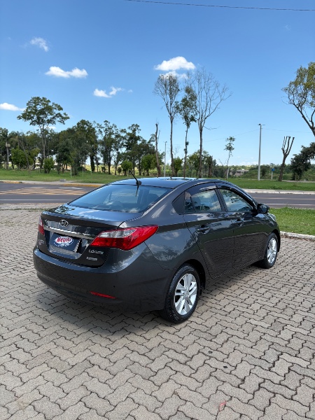 HYUNDAI HB20 1.6 PREMIUM /2014 NEURI VEÍCULOS LAJEADO / Carros no Vale