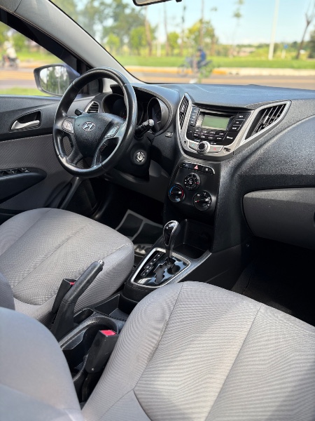 HYUNDAI HB20 1.6 PREMIUM /2014 NEURI VEÍCULOS LAJEADO / Carros no Vale