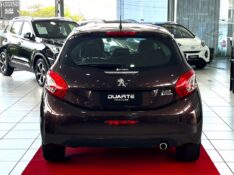 PEUGEOT 208 1.6 16V GRIFFE 2013/2014 DUARTE VEÍCULOS PORTO ALEGRE / Carros no Vale