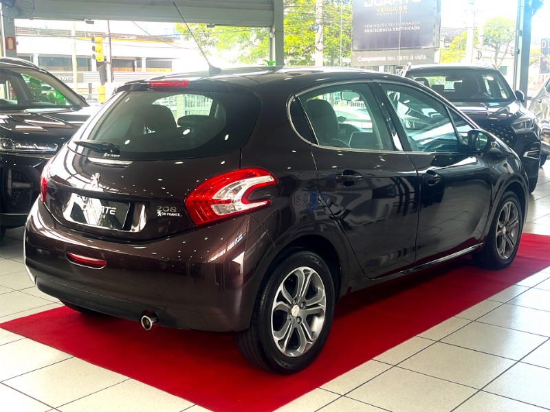 PEUGEOT 208 1.6 16V GRIFFE 2013/2014 DUARTE VEÍCULOS PORTO ALEGRE / Carros no Vale